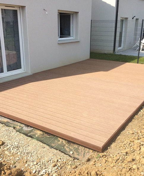 Réalisation d’une terrasse en bois composite