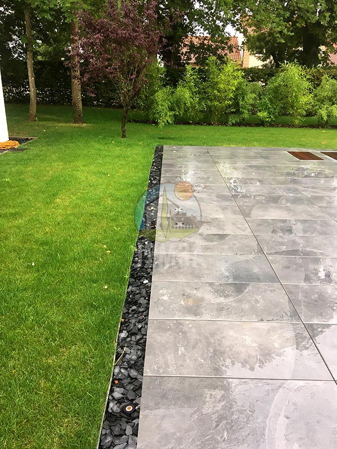 Renovation des pourtours d'une maison, placage pose - Paysagiste J2M3A Renovation des pourtours d'une maison, placage pose - Paysagiste J2M3A